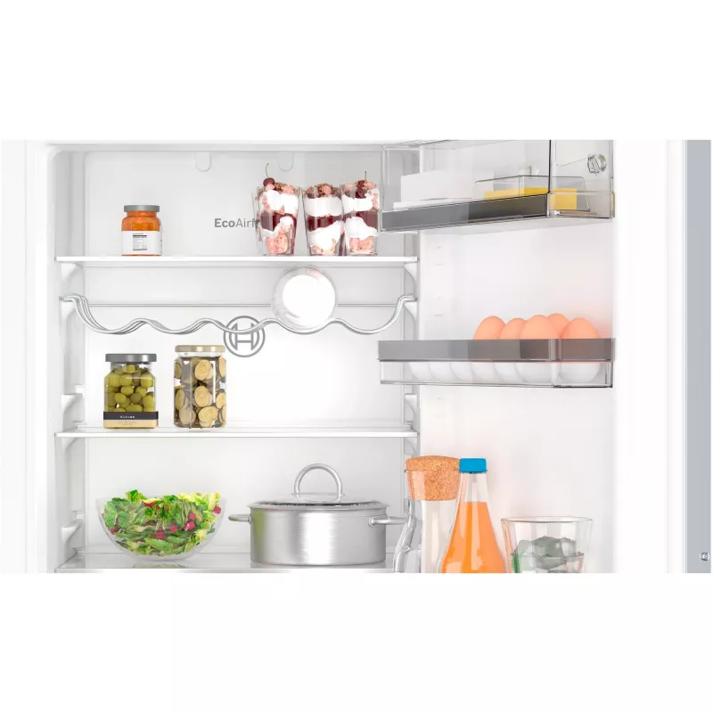 BOSCH KIN86ADD0 Įmontuojamas šaldytuvas-šaldiklis su VitaFresh ir NoFrost, 260 L, energijos klasė D, baltas