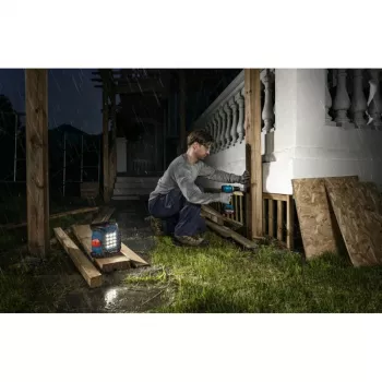 Bosch Professional GLI 18V-1500 belaidis darbinis žibintas (mėlynas/juodas, be įrankių)