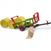 BRUDER Round Bale Collector su 3 apvaliais šieno rulonais