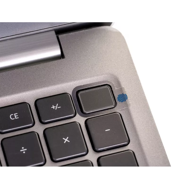 DELL Latitude 5531 15,6 colio FHD jutiklinis nešiojamasis kompiuteris - Intel Core i7-12800H, 32GB RAM, 512GB SSD, Windows 11 Pro, US QWERTY (naudotas)