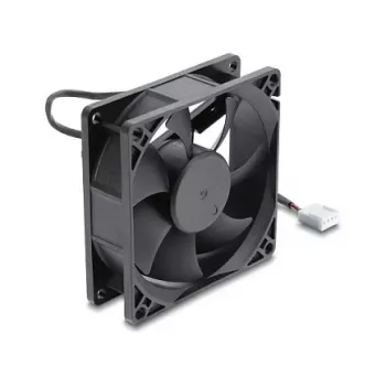 Delock ašinis ventiliatorius 48 V DC, 80 x 80 x 25 mm su 4 kontaktų PWM jungtimi, juodas