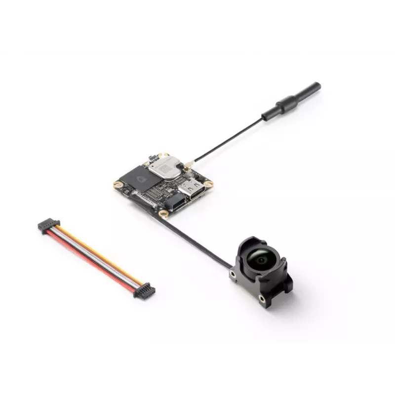 DJI Mini 3 Pro „Fly More Kit Plus“ (CP.FP.00000358.01) – 2 išmaniosios skrydžio baterijos Plus, dvipusis įkrovimo centras, mažai triukšmo keliantys sraigtai, peties krepšys, USB-C laidas, varžtai ir atsuktuvas