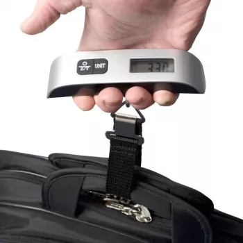 ELDOM WB10 Skaitmeninės bagažo svarstyklės 50 kg su foniniu apšvietimu LCD, nerūdijančio plieno kabliu, taros ir laikymo funkcijomis