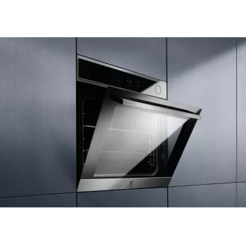 Electrolux EOC8P39WX Įmontuojama vieno krosnelė su pirolitiniu savaiminiu valymu, 71 L, A+ energijos klasė, nerūdijantis plienas