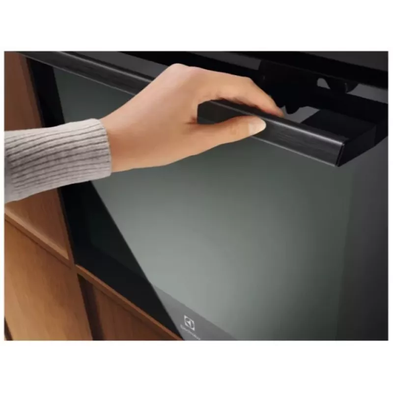 Electrolux EOF7P86H3 Įmontuojama elektrinė orkaitė 71L Pirolizės savaiminis valymas A+ energijos klasė su SenseCook ir SteamBake