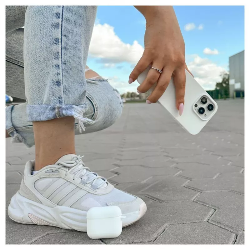EVELATUS Apple AirPods Case EAC04 White - Silikoninis apsauginis dangtelis, skirtas AirPods 1 ir 2 kartoms