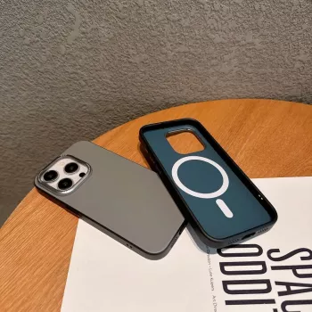 Evelatus Apple iPhone 16 Pro Max PC NeoCase su MagSafe rudas