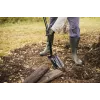 FISKARS SOLID+ XL aštrus kastuvas su ilgu plieniniu kotu, boro plieno geležte, D formos rankena, 1250 mm