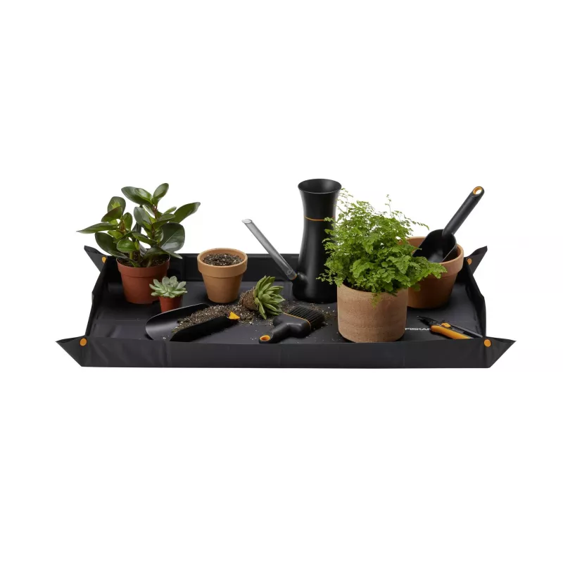 Fiskars Xact Weed Puller 1071304 - Stovimas nerūdijančio plieno nagų ravėtuvas su aliuminio kotu ir SoftGrip D formos rankena, juoda/oranžinė