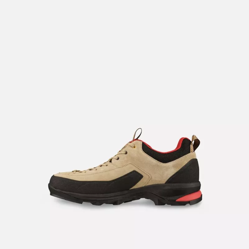 Garmont Dragontail WP Approach Shoes - Cornstalk Beige/Tomato Red - EU 44