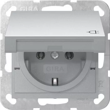 GIRA 445426 SCHUKO lizdas System 55 įleidžiamas aliuminis su atlenkiamu dangteliu, 16 A, 250 V, IP44