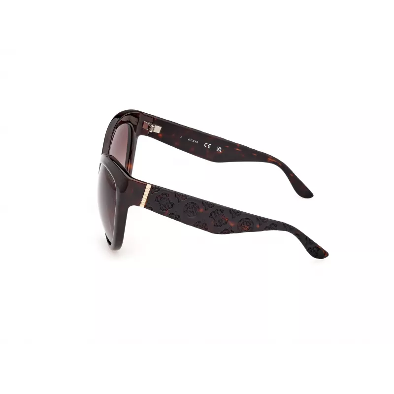 GUESS moteriški akiniai nuo saulės GU00130-6152F - blizgūs juodi rėmeliai, gradientiniai dūminiai lęšiai