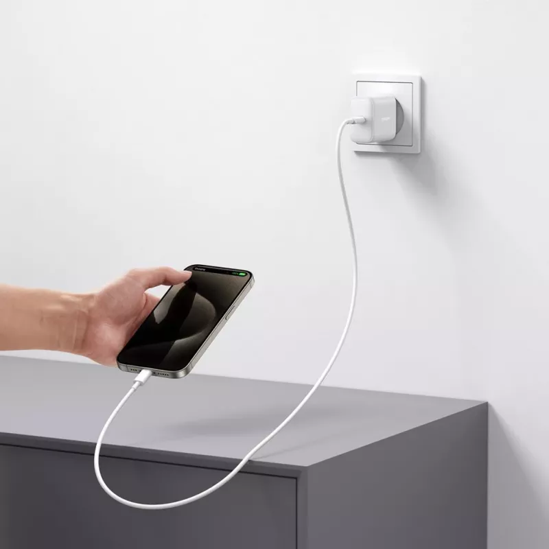 JOYROOM 10000mAh 22.5W USB-C Power Bank su įmontuotu kabeliu