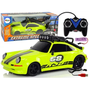 LEAN TOYS Sportinis automobilis 1:18 Žalias atsarginis ratas Pilotas