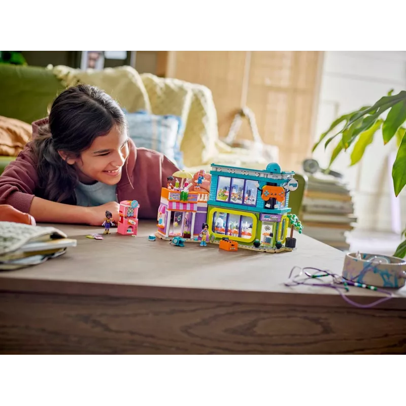 LEGO Friends 42674 Komiksų ir žaidimų parduotuvės statybos rinkinys