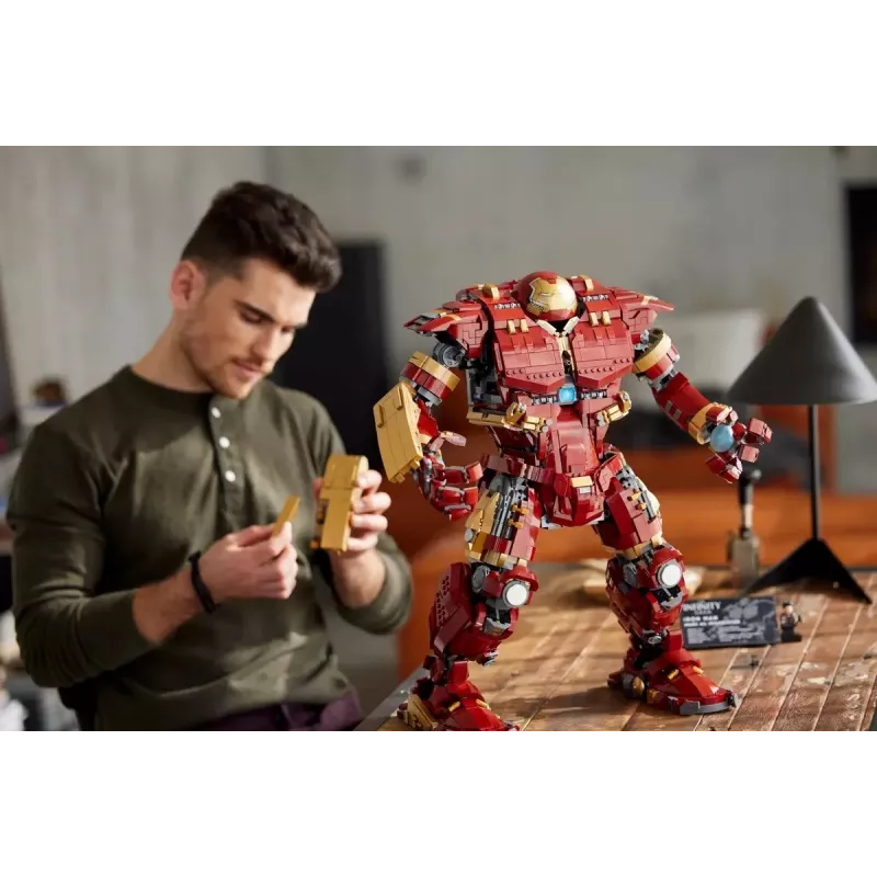 LEGO Marvel Hulkbuster 76210 Konstrukcinis rinkinys (4049 dalių) suaugusiems