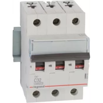 Legrand TX3 miniatiūrinis grandinės pertraukiklis MCB C 32A 3 polių 10kA 400V AC 3 moduliai 404225
