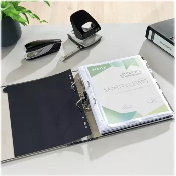 Leitz 1050 Standard Lever Arch File A4 52 mm juodas perdirbto kartono su plyšiais, piršto skylute, metaliniais kraštų apsaugais 1050-50-95