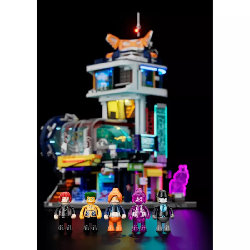 LUMIBRICKS Funwhole Medieval Watchtower Building Blocks Set su LED apšvietimu (1368 dalių)