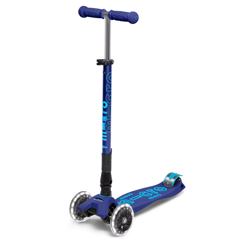 Maxi Micro Deluxe Foldable LED Red Scooter