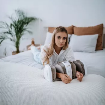 Medivon Perseus 3-in-1 pėdų masažuoklis su Shiatsu, oro suspaudimu, vibracija ir šiluma - juoda/pilka