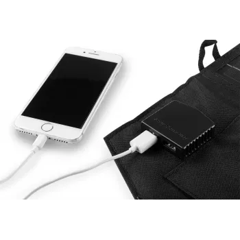 NEO TOOLS 15W sulankstomas saulės įkroviklis su USB-A ir USB-C išvestimis, monokristalinis skydelis, IPX4 atsparus vandeniui, juodos spalvos