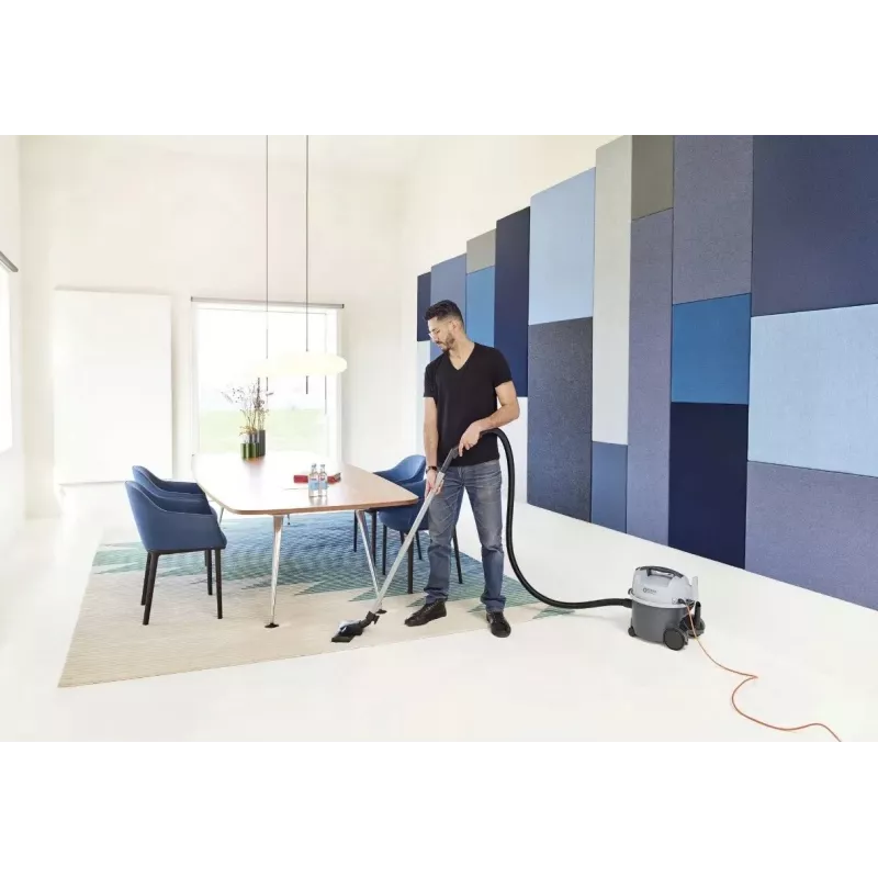 Nilfisk 107421157 Sausas dulkių siurblys iš perdirbto plastiko, 800 W, 10 L, 69 dB, 10 m laidas