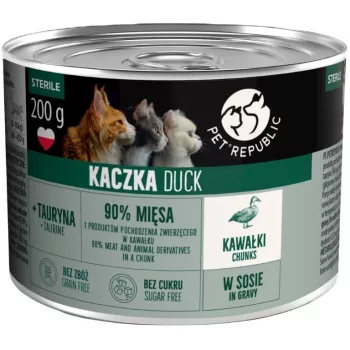 PETREPUBLIC Adult Sterile Chunks with Duck in Sauce – Wet Cat Food – 10x200g