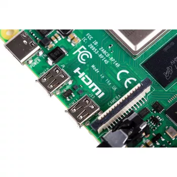 Raspberry Pi 4 Model B 4GB LPDDR4 (Žalia)