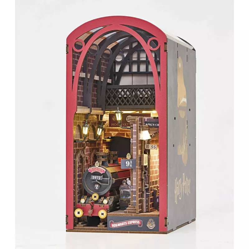 Revell Tiny Adventures - Harry Potter Hogwarts Express Snap-Fit Model Kit