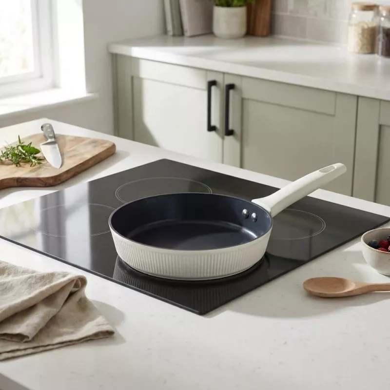 Russell Hobbs RH03861C Cote 24 cm keptuvė, kreminė