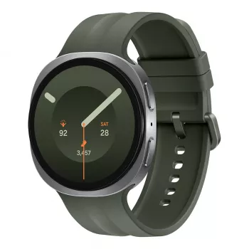 Samsung Galaxy Watch9 LTE 44 mm Silver Smartwatch su Olive Sport Band M/L