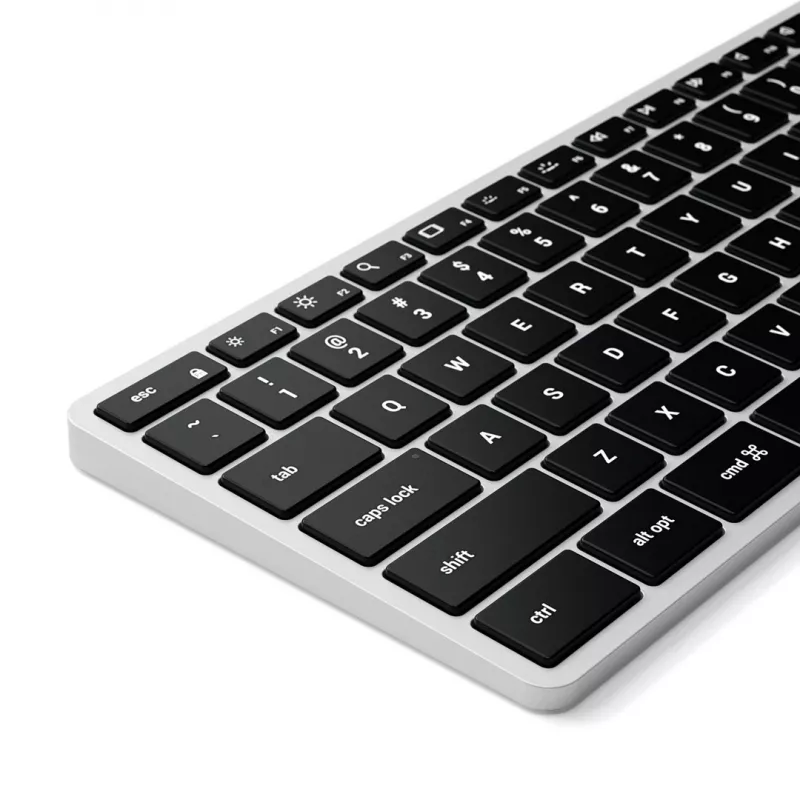 Satechi Slim X3 Bluetooth klaviatūra su skaitmeniniu bloku - sidabrinė