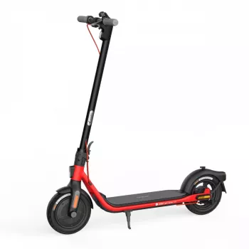 Segway Ninebot eKickscooter D38E Juoda Raudona
