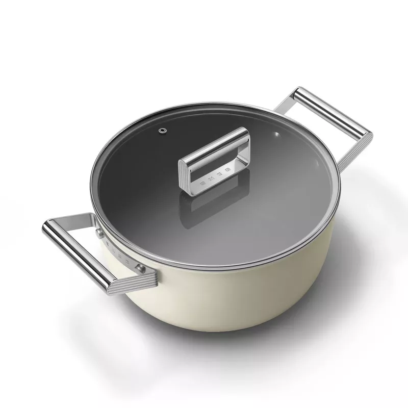 Smeg CSF2412CRM troškintuvas, 24 cm, keraminė neprideganti danga, nerūdijančio plieno rankena, matinė kreminė