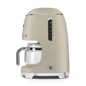 Smeg DCF02MLMEU Filtro kavos virimo aparatas, smėlio spalvos, Ines de la Fressange Paryžiaus leidimas