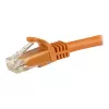 StarTech.com 7,5 m CAT6 Ethernet kabelis, 10 Gigabit Snagless RJ45 650MHz 100W PoE jungiamasis laidas, CAT 6 10GbE UTP tinklo kabelis su įtempimo mažinimu, oranžinis, laidai yra UL sertifikuoti/TIA - 6 kategorija - 24AWG (N6PATC750CMOR)