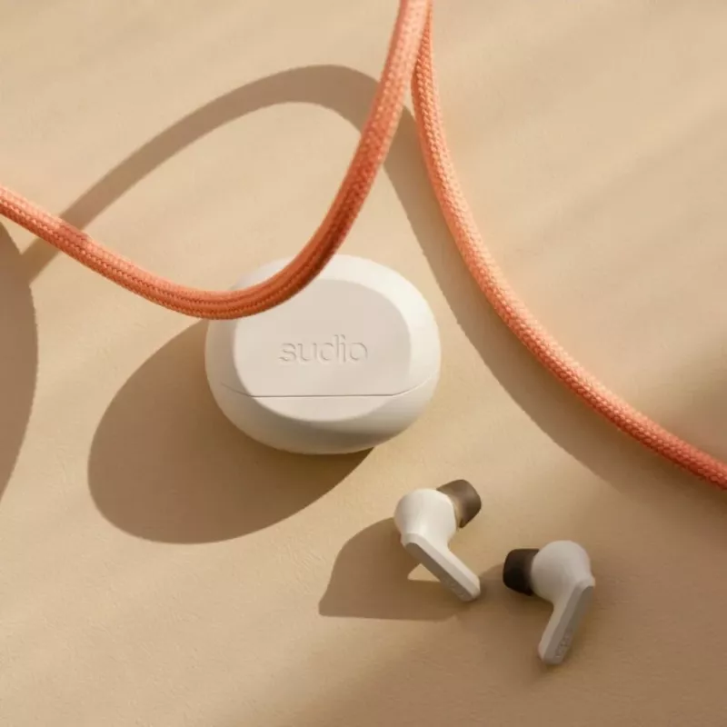 Sudio A3 Pro belaidės ausinės, Bluetooth 5.4, Fog White