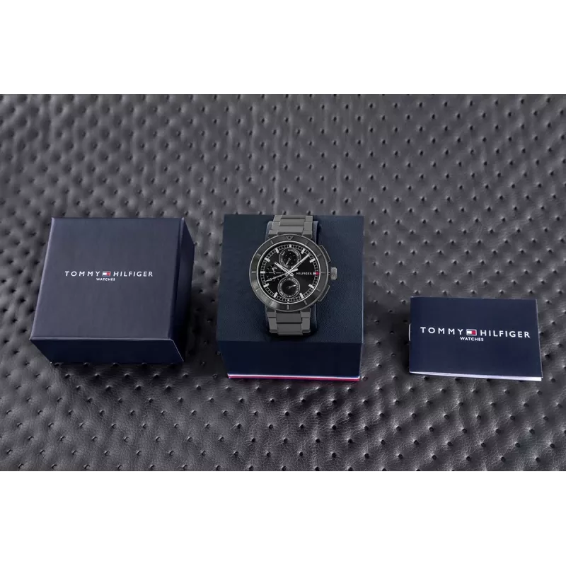 Tommy Hilfiger vyriškas laikrodis Decker Quartz 44mm nerūdijantis plienas mėlynas ciferblatas ruda oda