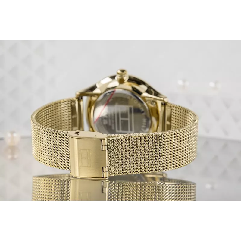 Tommy Hilfiger Women's 1782458 Quartz Analog Watch 38mm Silver Stainless Steel