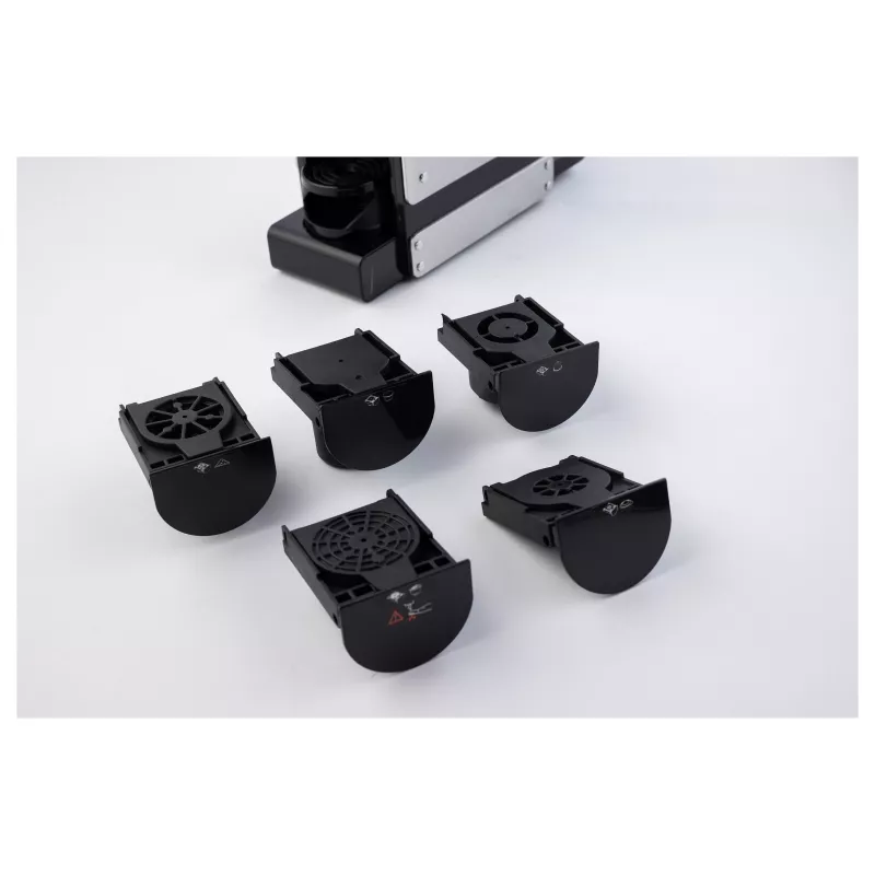 TORNADO TST-550-GS 7-in-1 kavos aparatas (15 barų, automatinis pieno plakiklis, 1,2 l vandens talpa, juoda/sidabrinė)