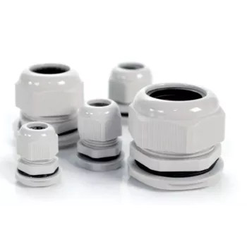 TRYTYT PG-7 šviesiai pilka kabelių įvado mova su įtempimo mažinimu, IP68, poliamidas, 3-6,5 mm