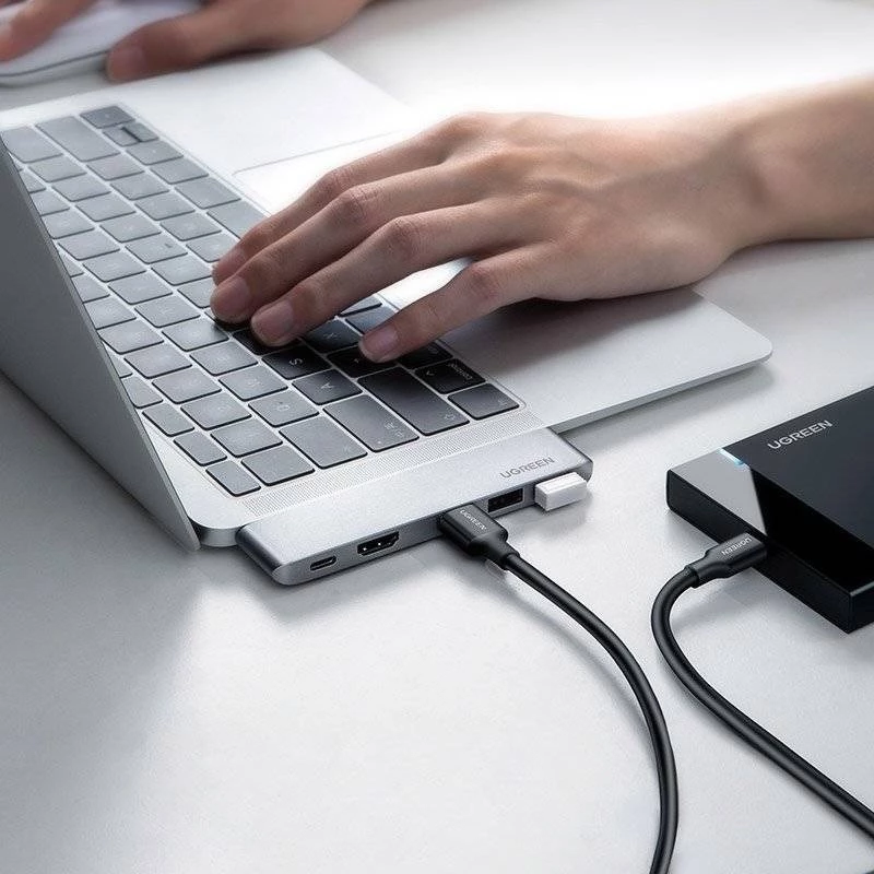 UGREEN 60559 USB-C dokavimo stotis 9-in-1 šakotuvas su 4K HDMI, 3x USB 3.0, Gigabit Ethernet, SD/MicroSD, 100W PD, sidabrinis