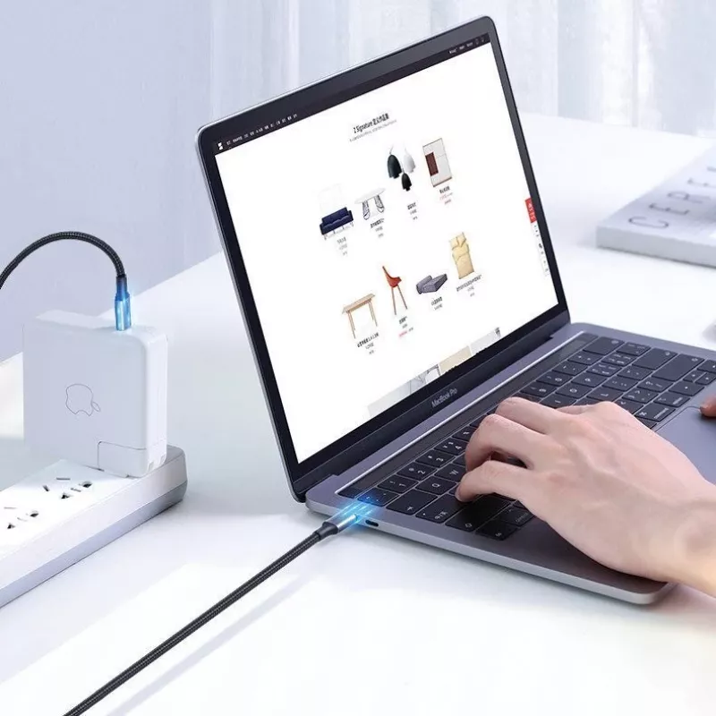 UGREEN US316 USB-C į USB-C laidas 100W 5A 480Mbps 1m Juodas