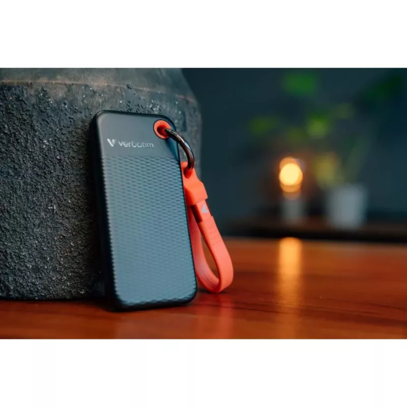 Verbatim Pocket SSD 256GB USB 3.2 Gen 2 Type-C išorinis kietojo būsenos diskas juodas/raudonas (32417)
