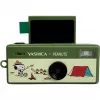 Yashica Funtastic Snoopy žalias raktų pakabuko fotoaparatas – 2MP CMOS, 12MP interpoliuota raiška, HD vaizdo įrašas, USB-C